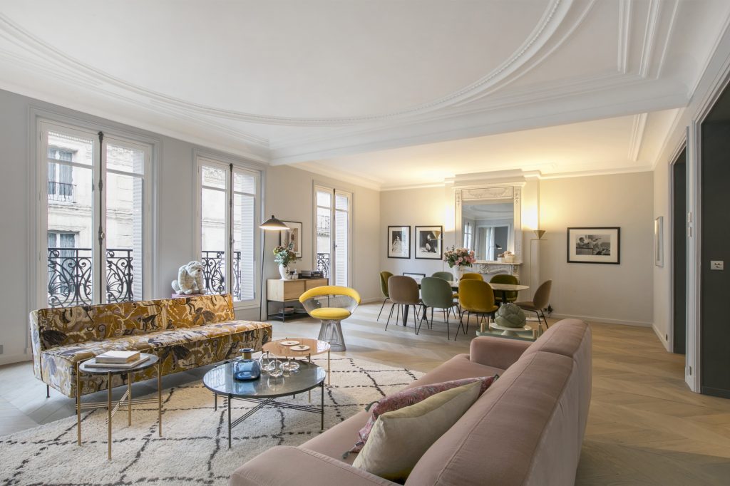 Un appartement haussmannien décoré par le studio de design intérieur L ...