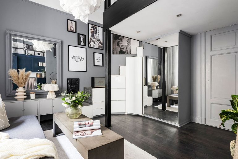 La superficie de ce studio de 27m2 est bien exploitée avec une mezzanine