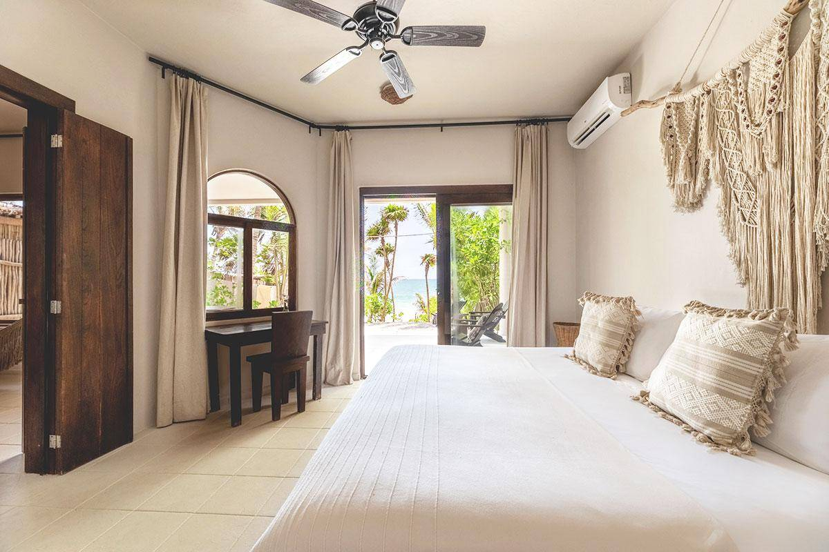 chambre décoration minimaliste et bohème maison de plage