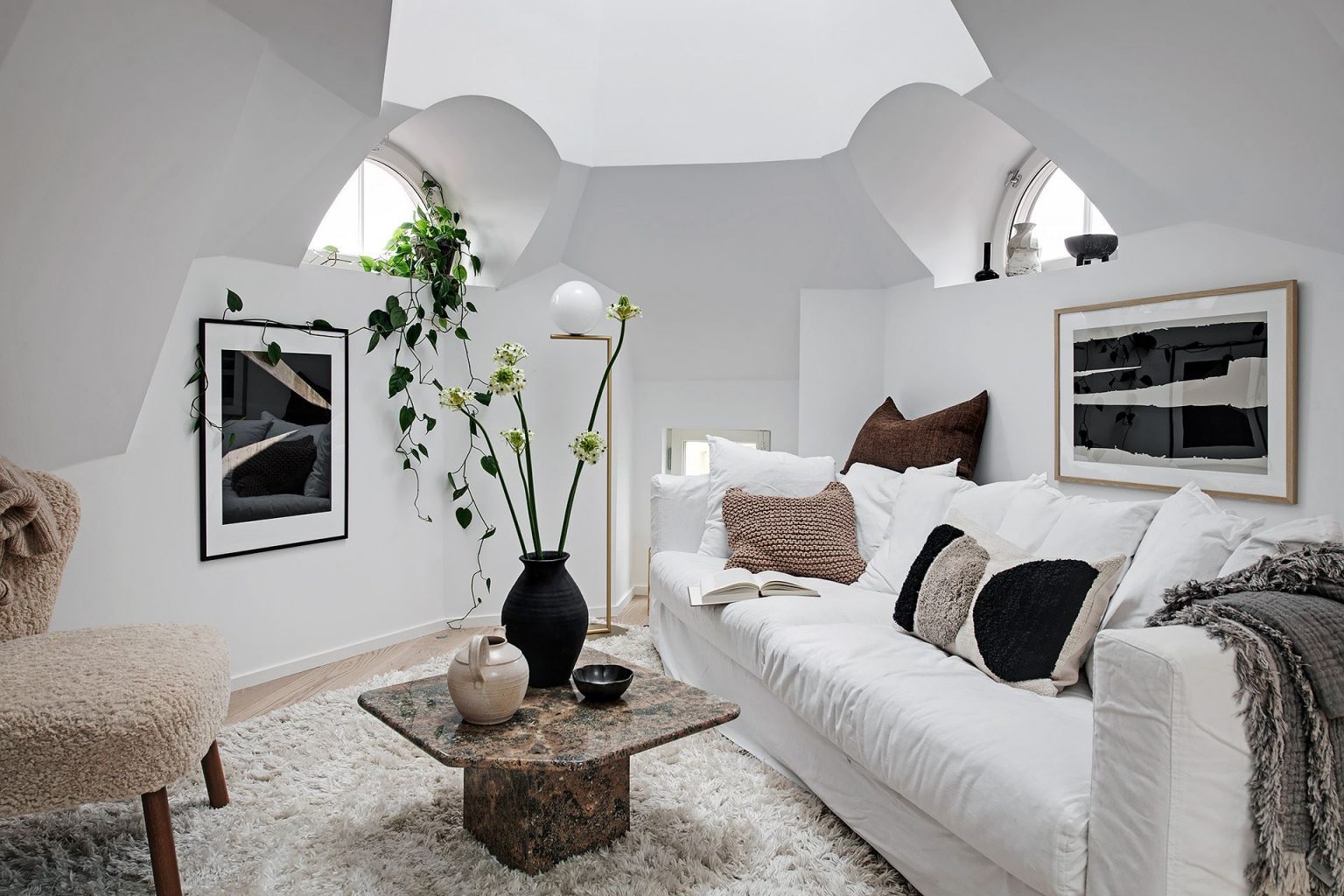 salon décoration scandinave blanche