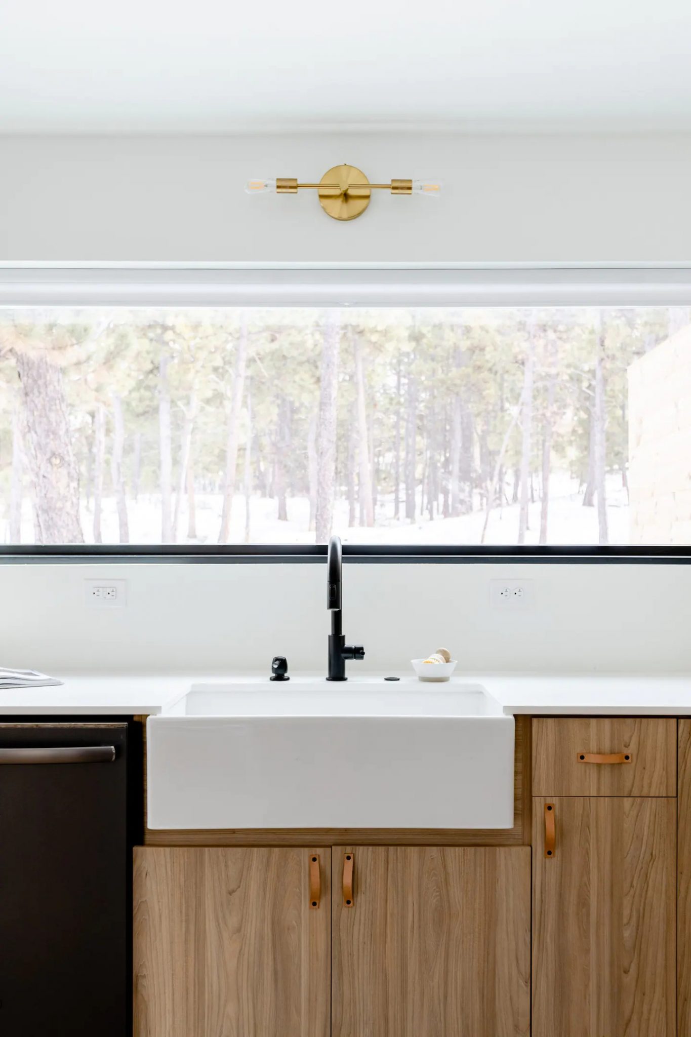 picture window dans cuisine ouverte The loft House maison design en bois