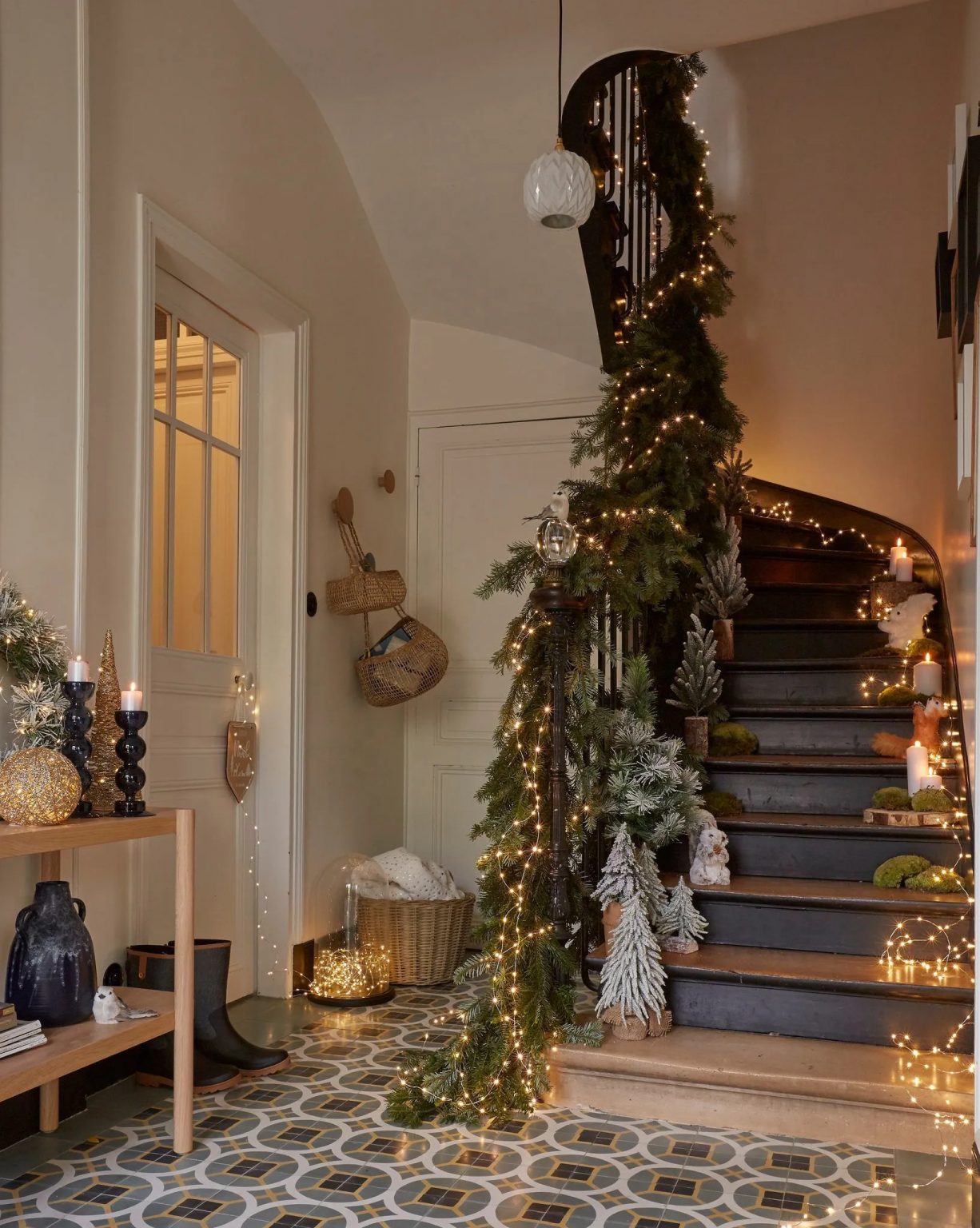 entrée et escalier décoration Noël