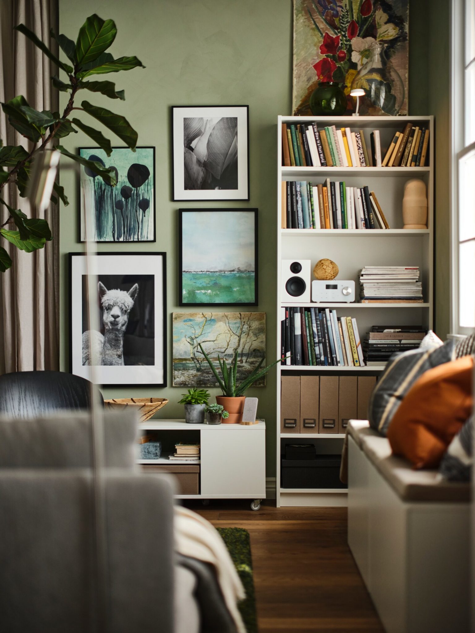 salon mur vert loft compact IKEA