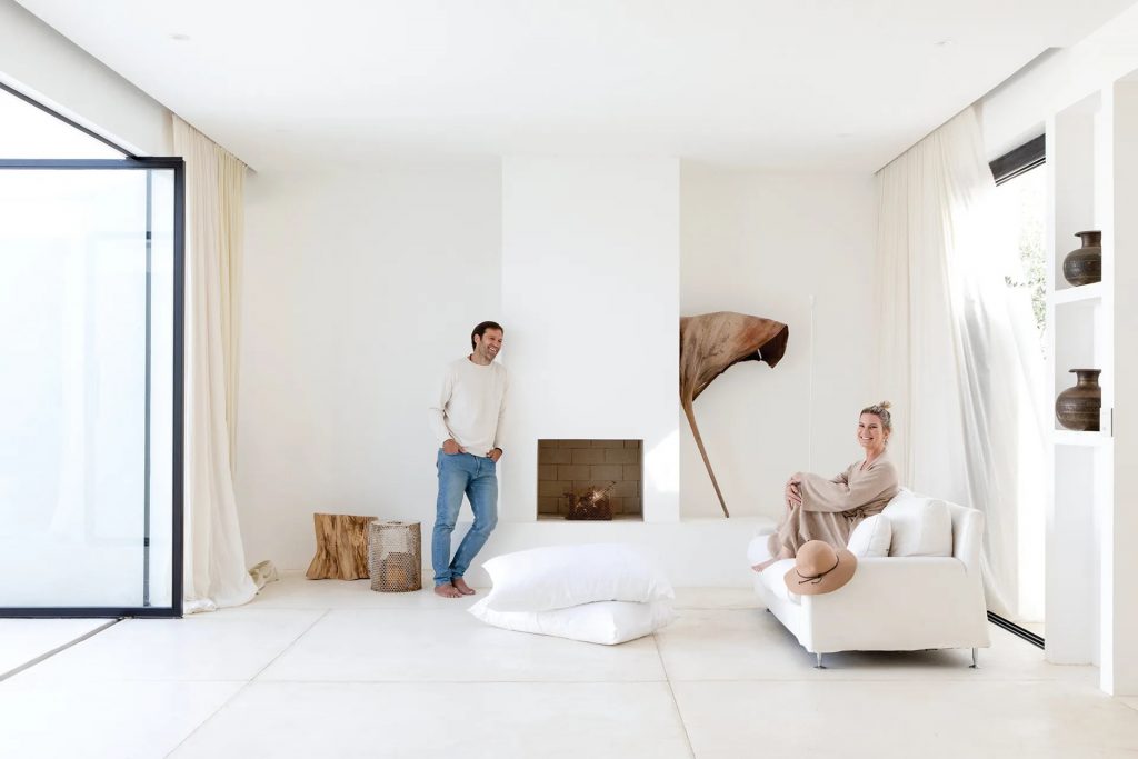 Une maison blanche inspirée par l'Italie en Argentine