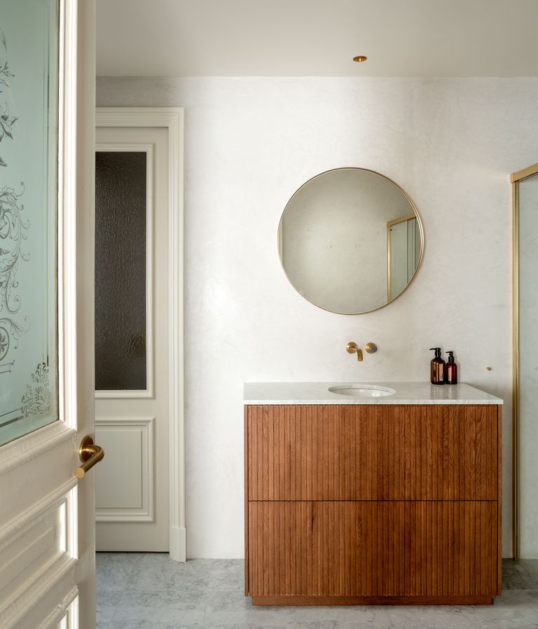salle de bain design appartement rénové