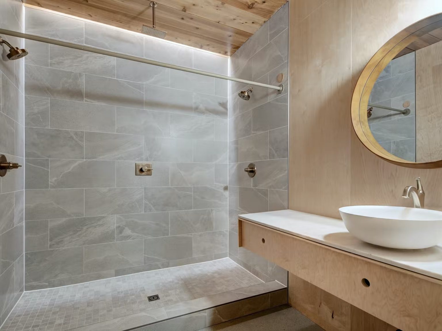 salle de bain design grise et bois