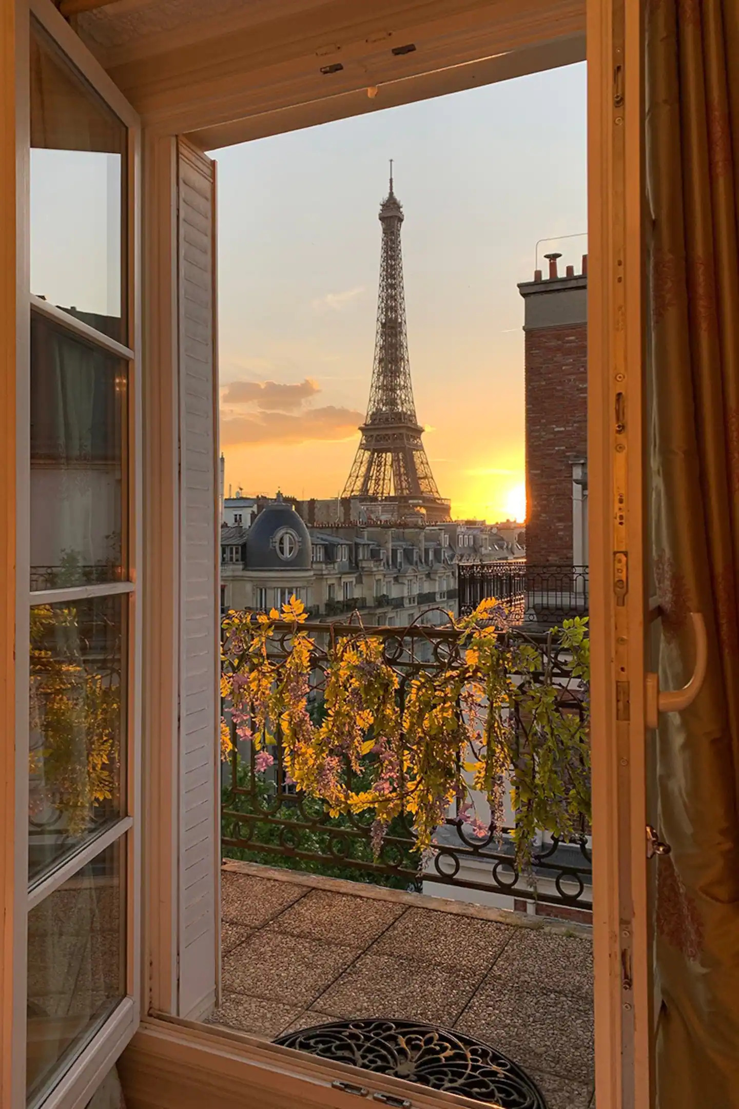 Un duplex design et chaleureux face à la tour Eiffel - Elle Décoration