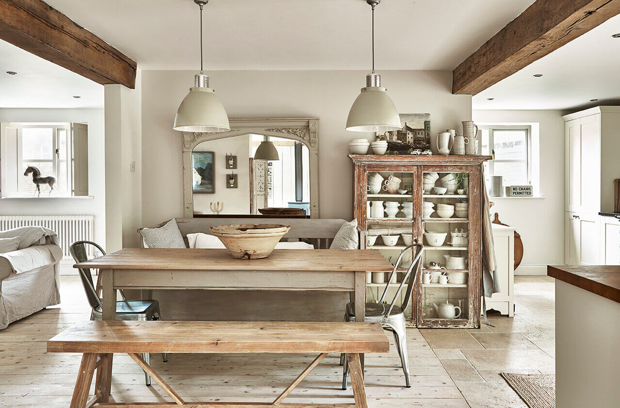 Brown rustic decor dining room