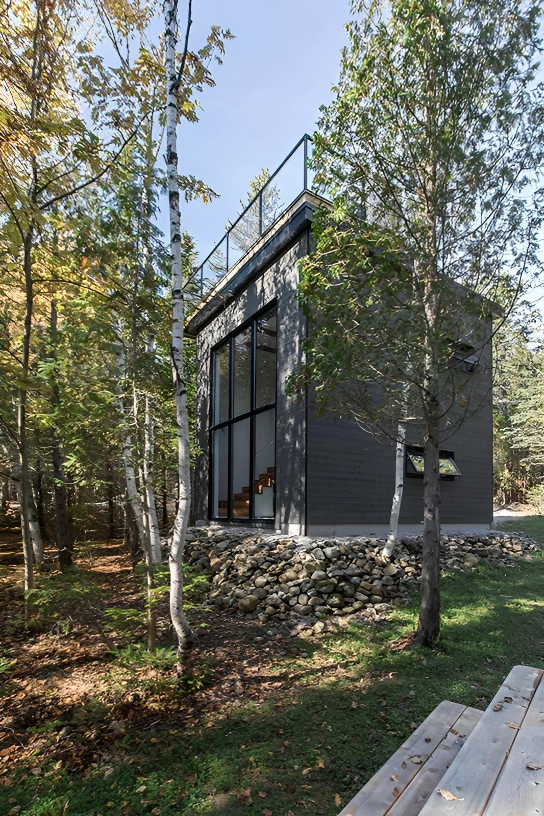 mini maison contemporaine en bois