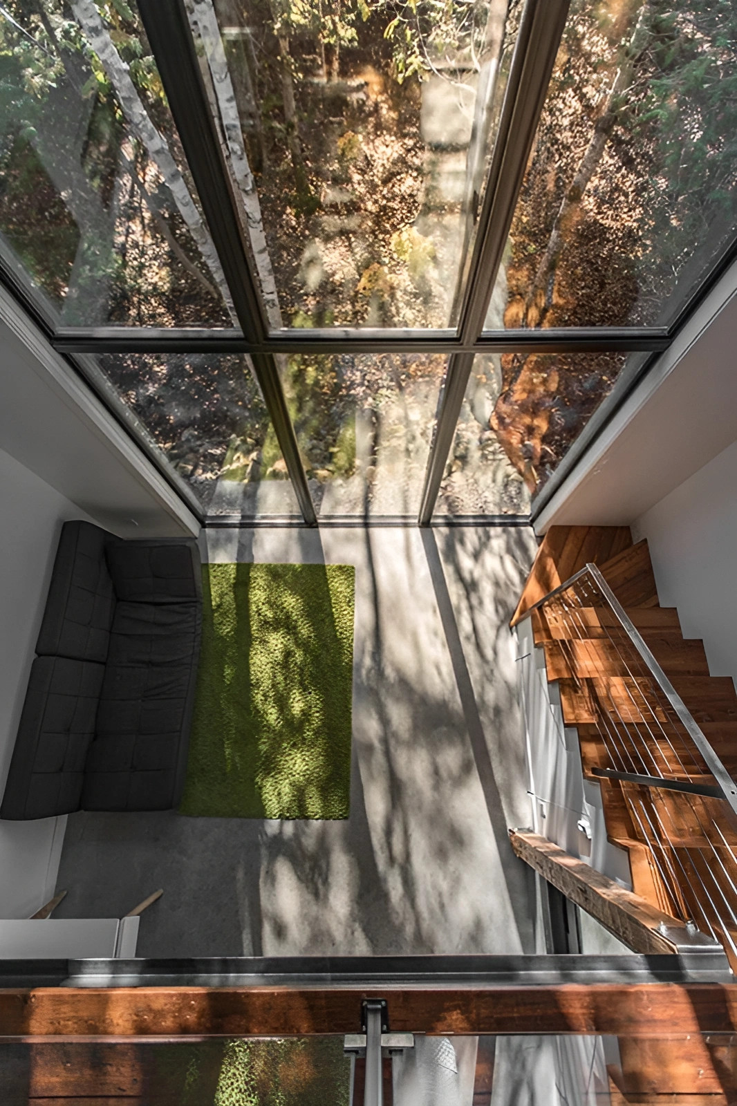 baie vitrée double hauteur mini maison contemporaine