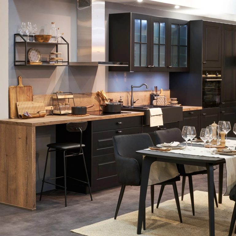 Alinea Cuisine Equipee