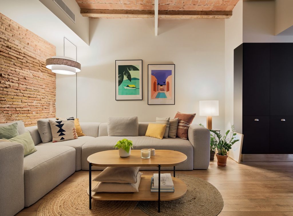 Un appartement de 40m2 au design coloré pour un designer à Barcelone