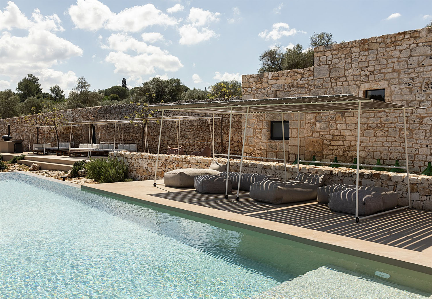 piscine Masseria Belvedere maison en pierre rénovée dans les Pouilles