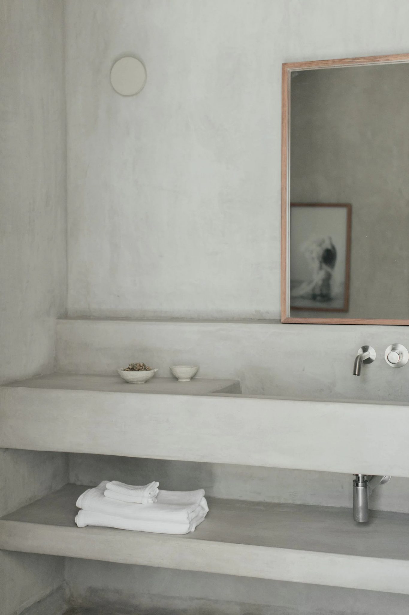 salle de bain décoration minimaliste béton