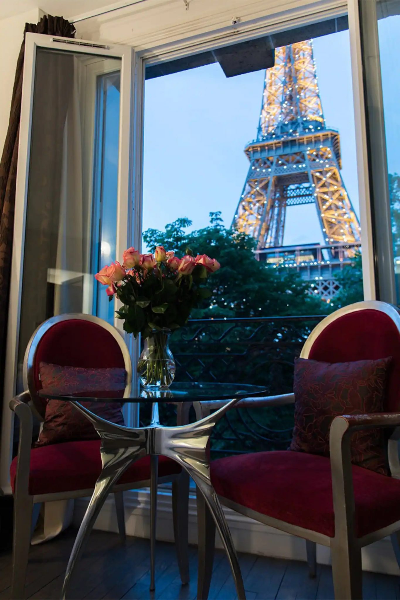 chambre appartement vue tour Eiffel