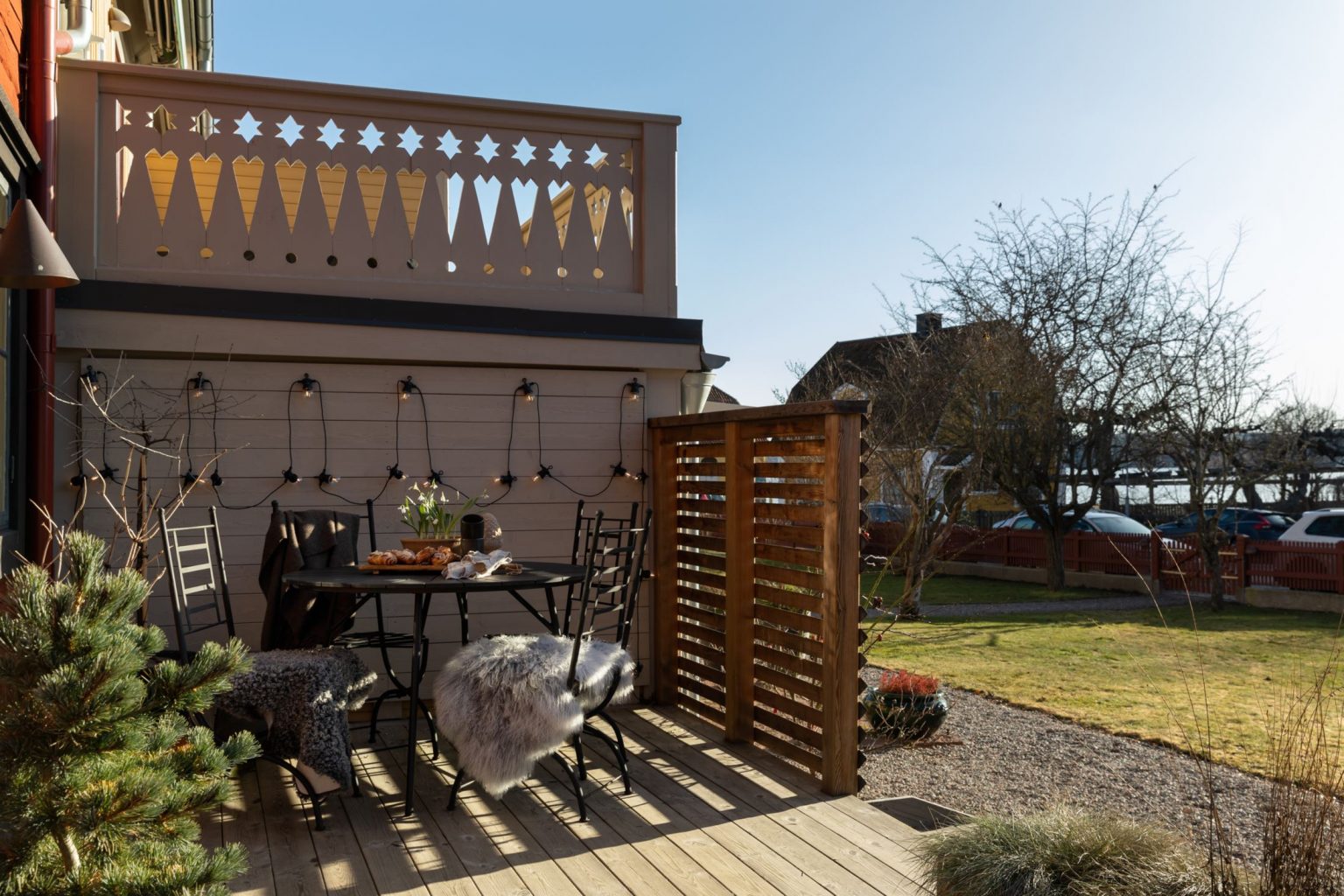 patio avec terrasse en bois