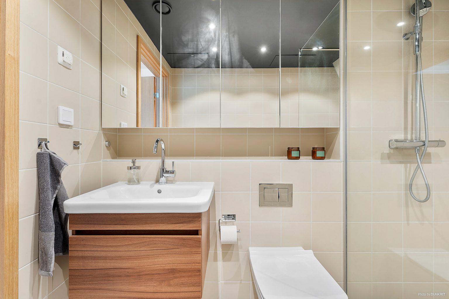 salle de bain carrelage beige studio de 34m2