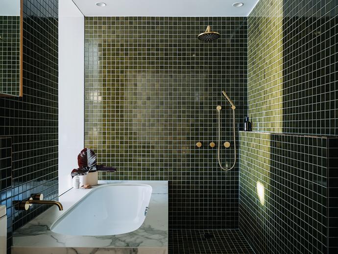 salle de bain verte décoration contemporaine