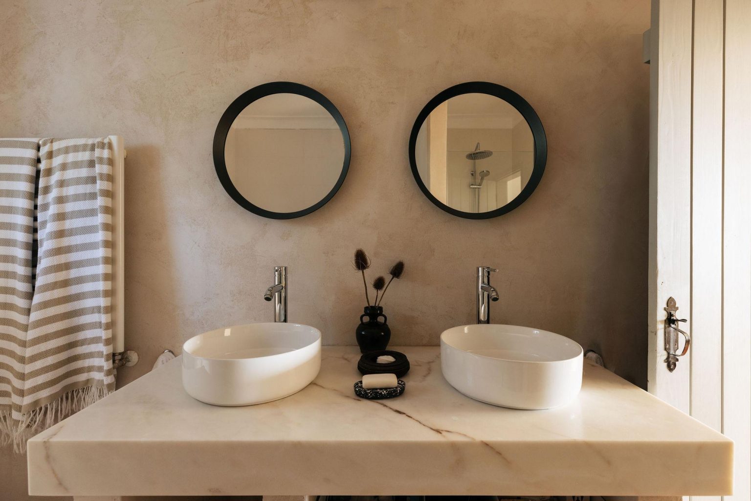 salle de bain marbre