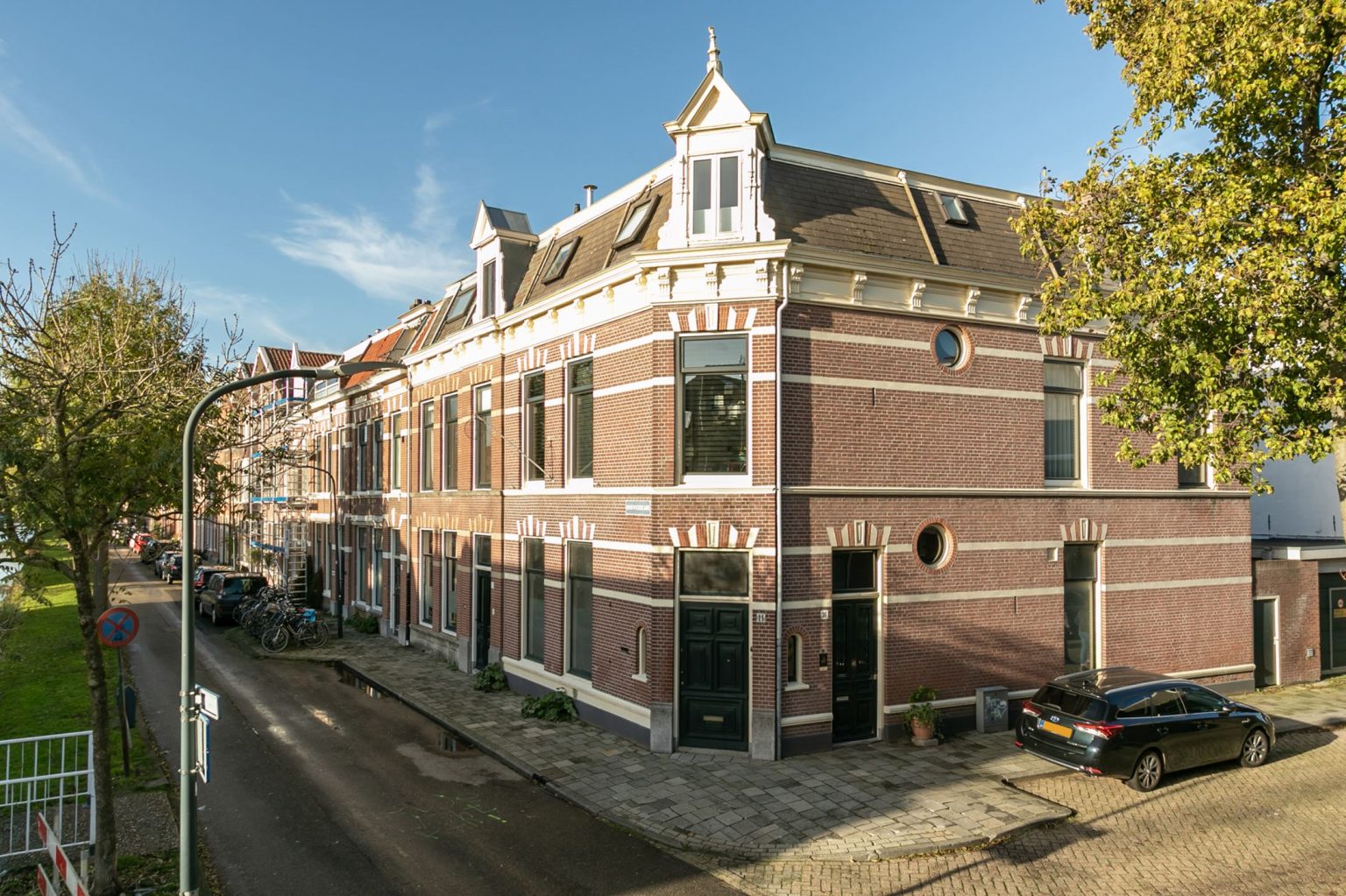 immeuble ancien en briques Pays-Bas