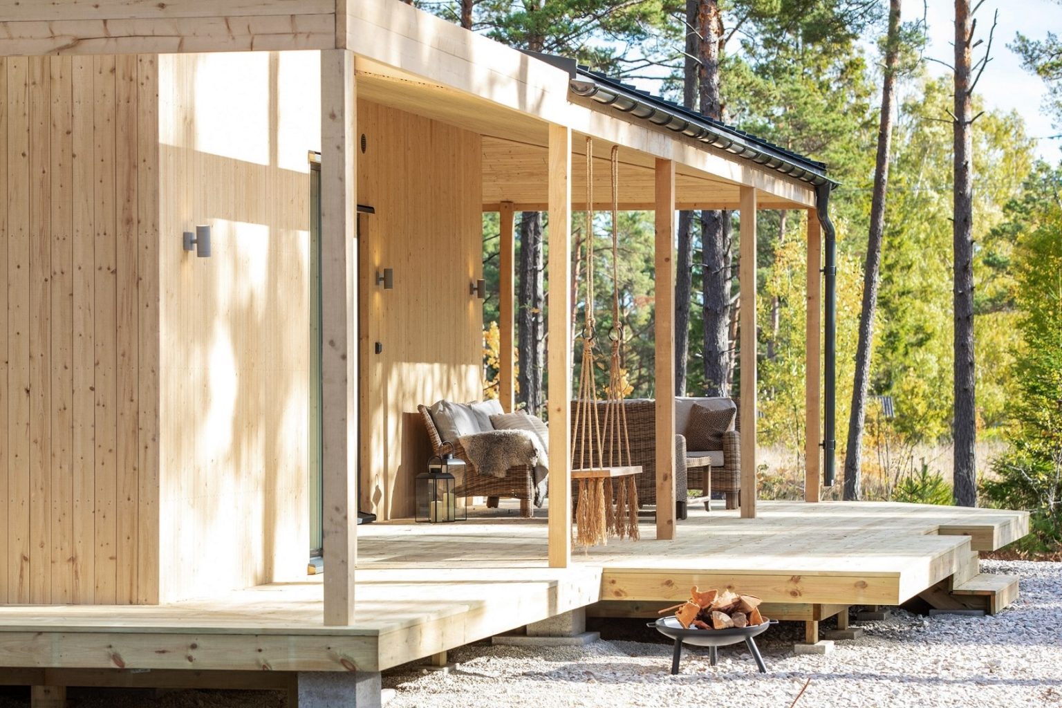 maison en bois avec terrasse couverte