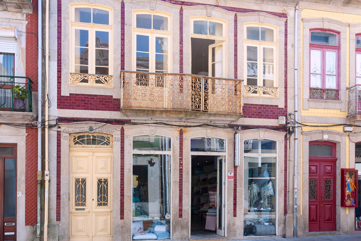 façade bâtiment ancien Portugal