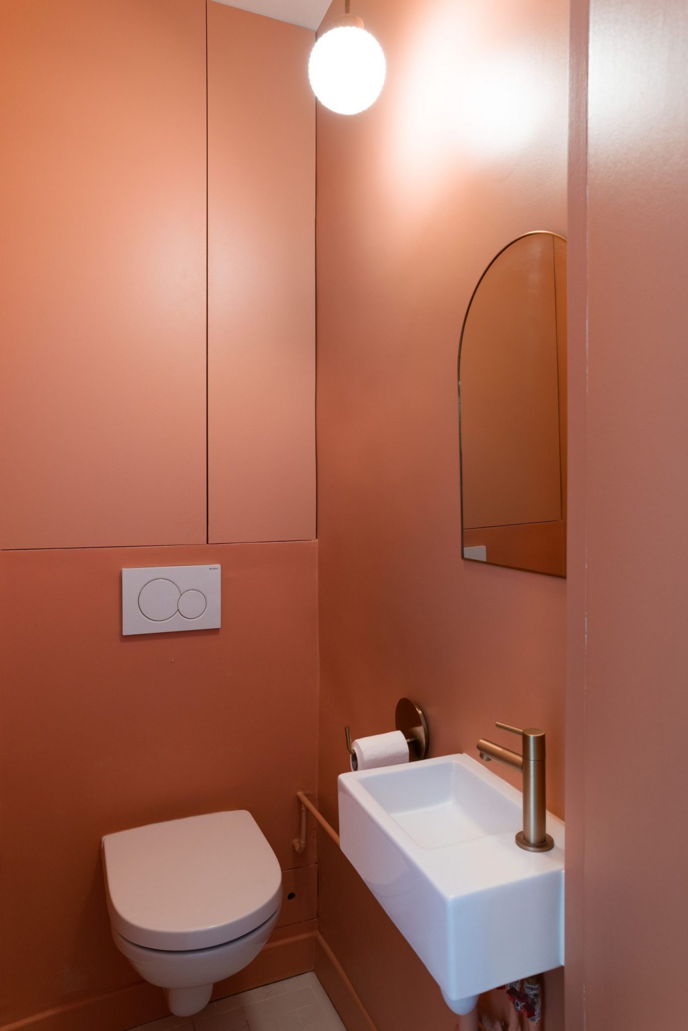 toilettes décoration terracotta