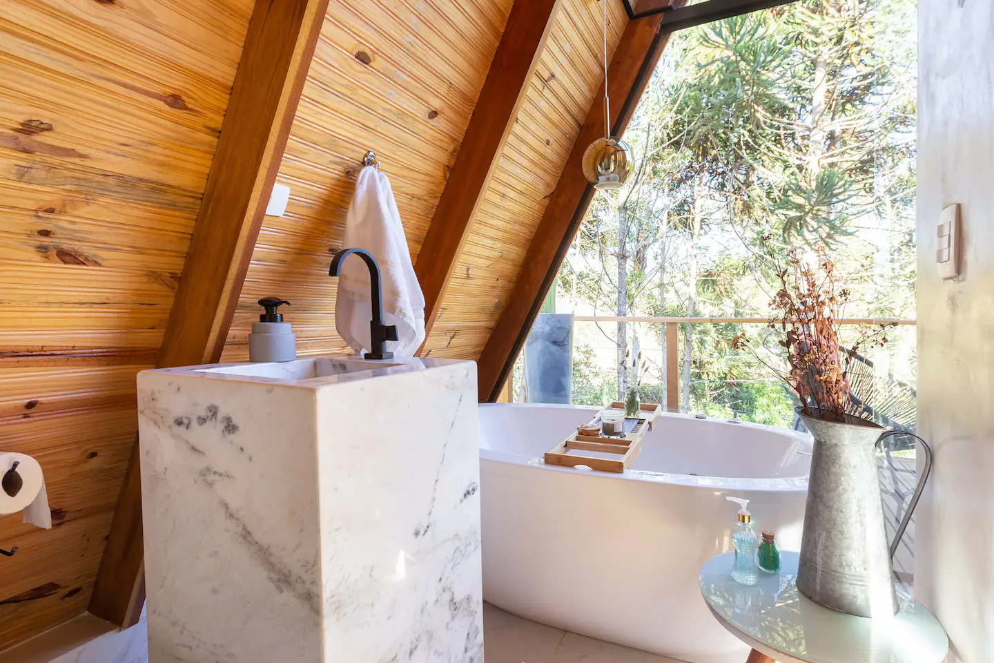 salle de bain design maison en bois