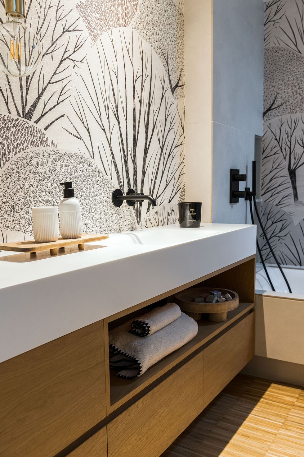 salle de bain papier-peint panoramique