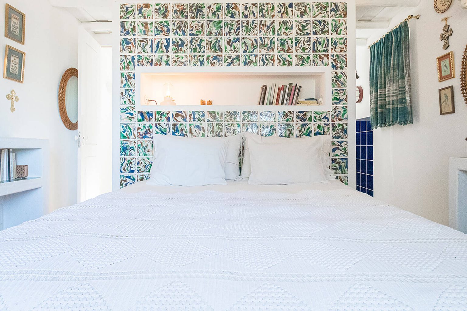 chambre avec azulejos