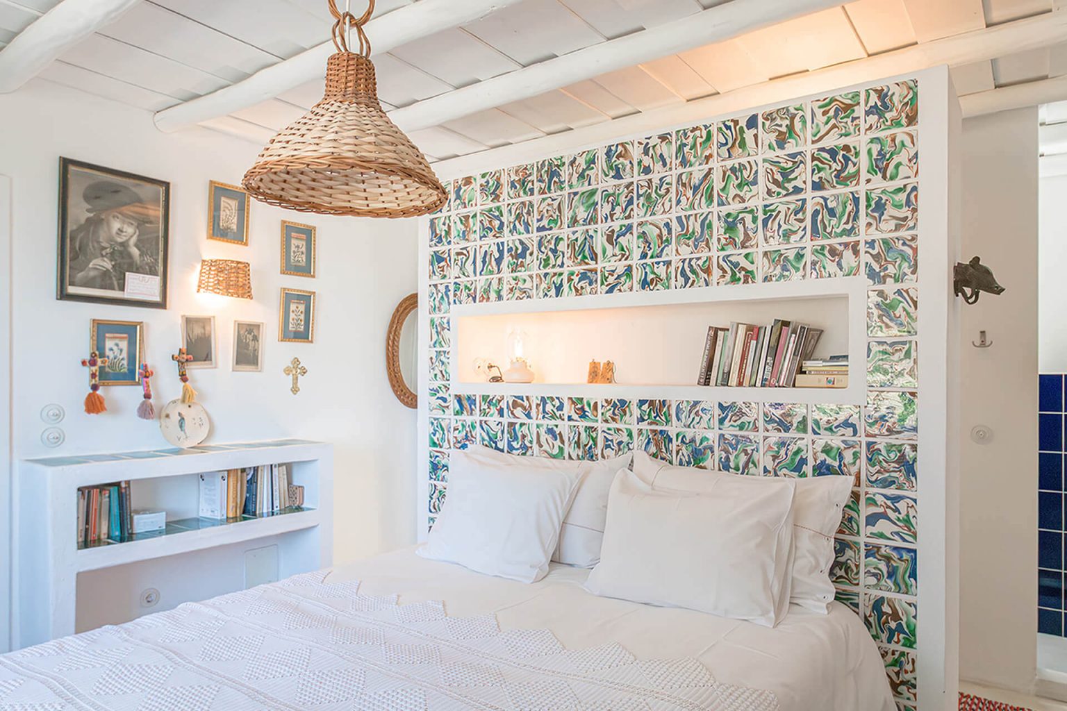 chambre avec azulejos