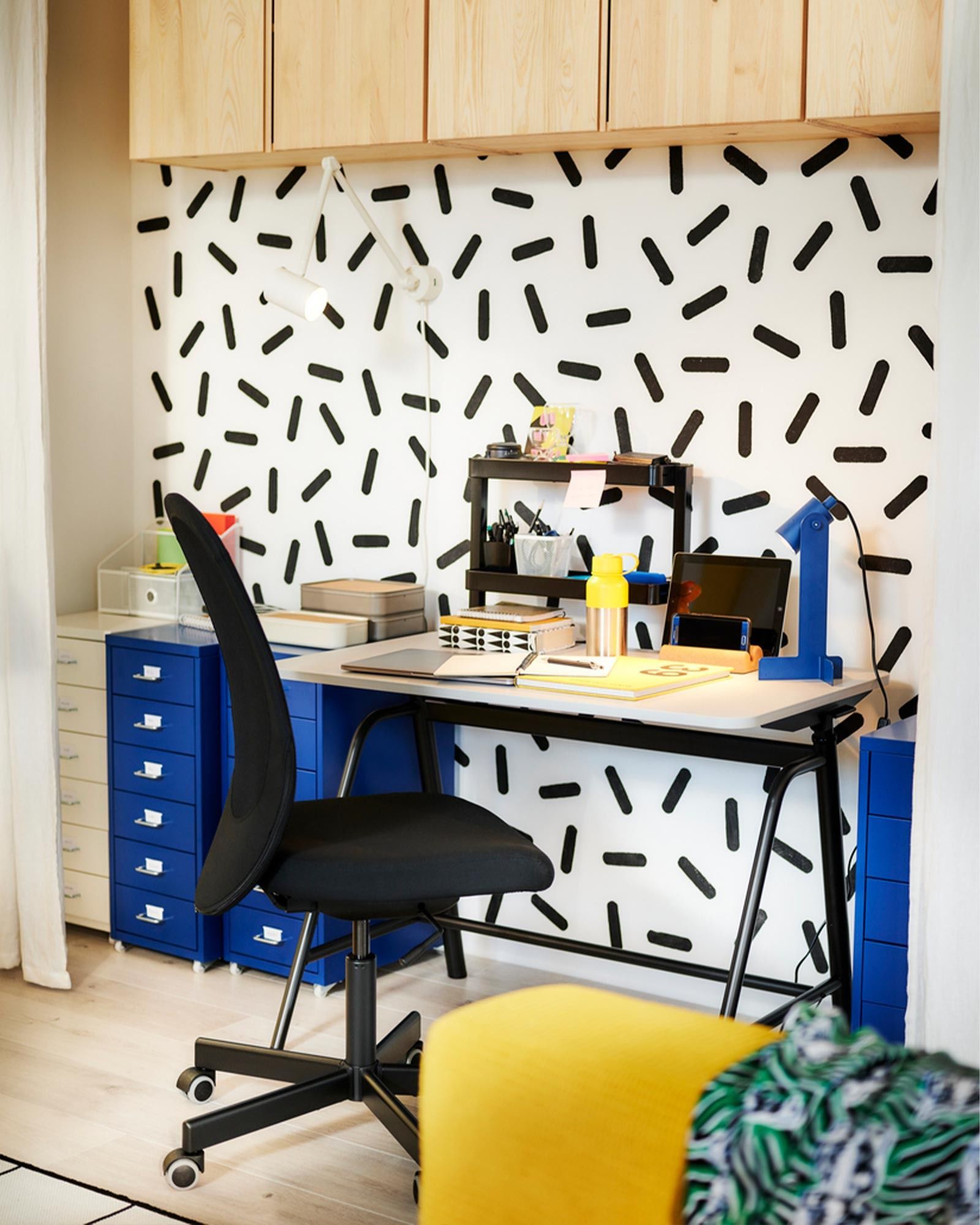 MITTCIRKEL / ALEX Bureau, effet pin blanc, 140x60 cm - IKEA