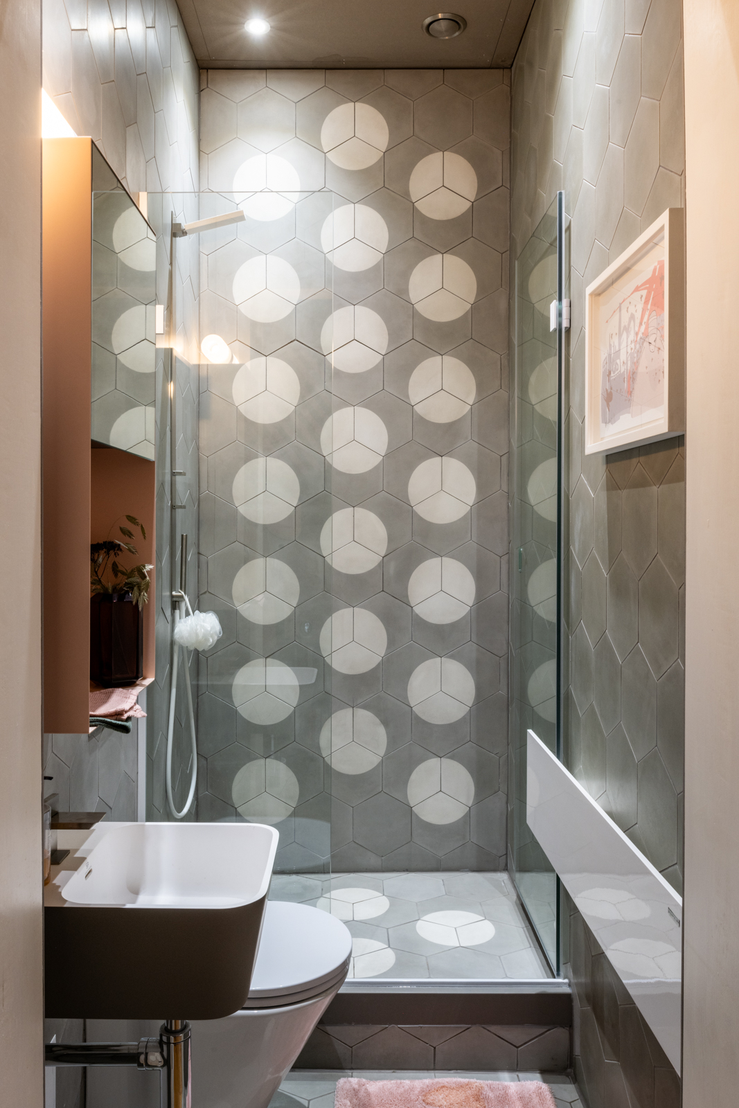 salle de bain grise décoration design