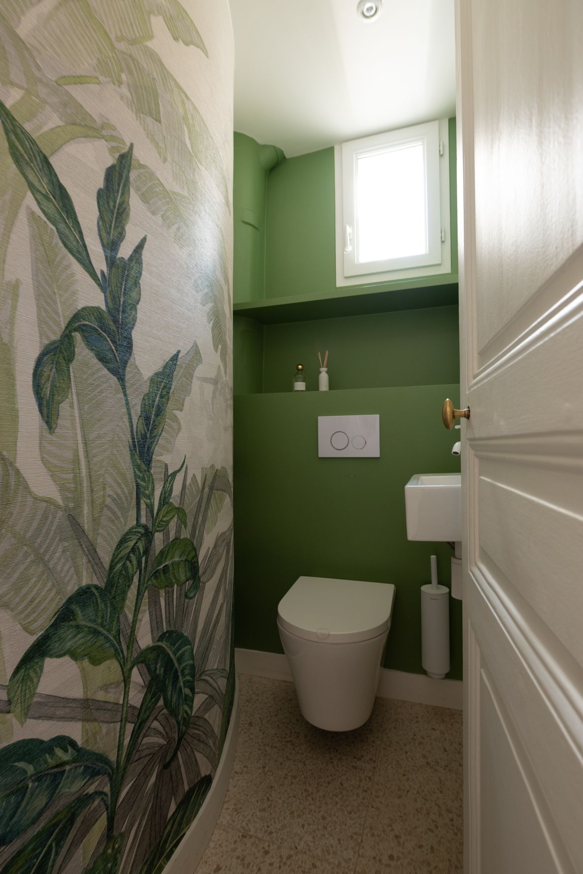 toilettes mur vert wc suspendu