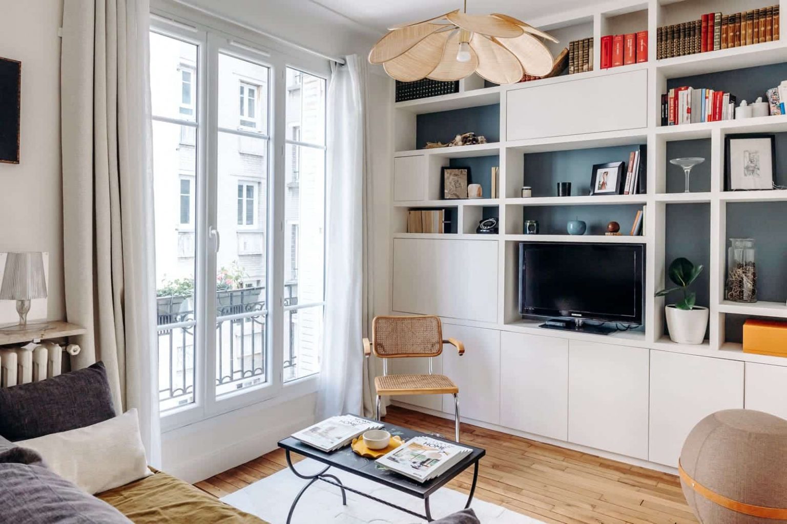 salon décoration moderne appartement 34m2 Paris