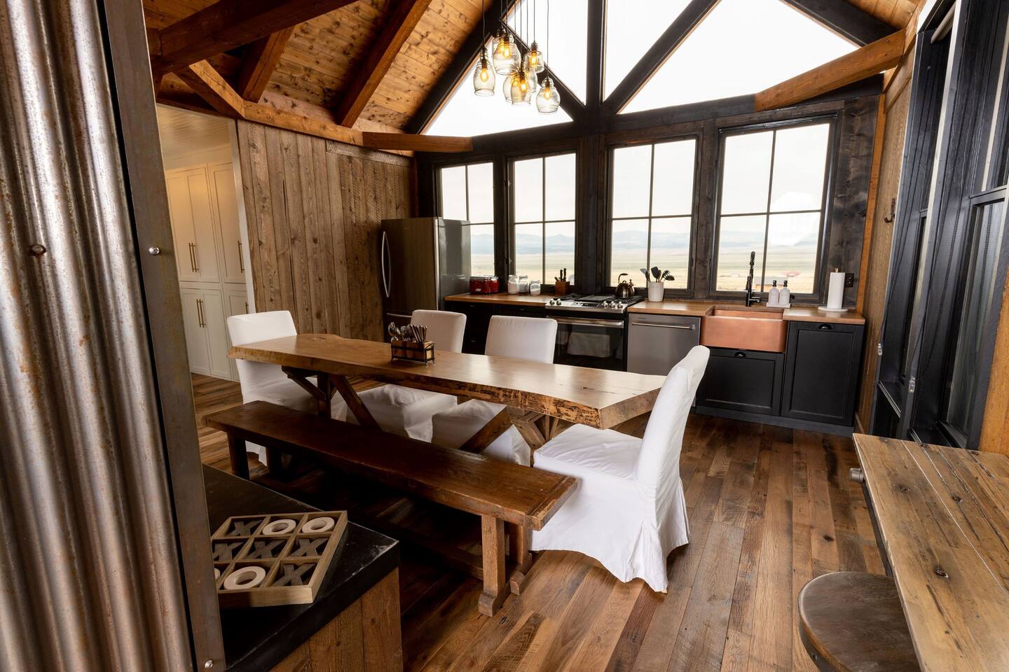 salle à manger maison en bois loft