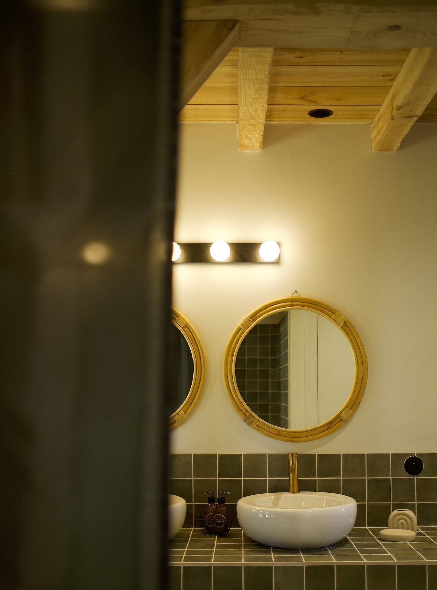 salle de bain carrelage vert Airial du Branasse Hossegor