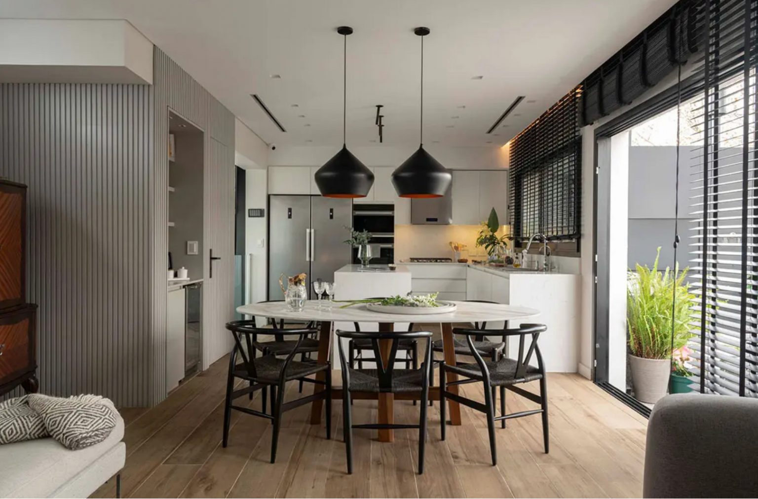 cuisine et salle à manger appartement avec terrasse