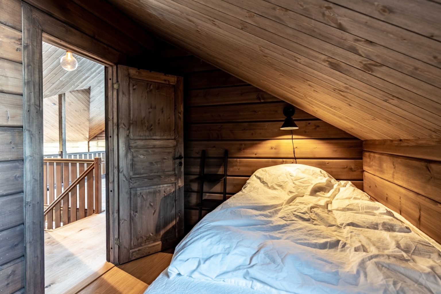 chambre mansardée maison en bois