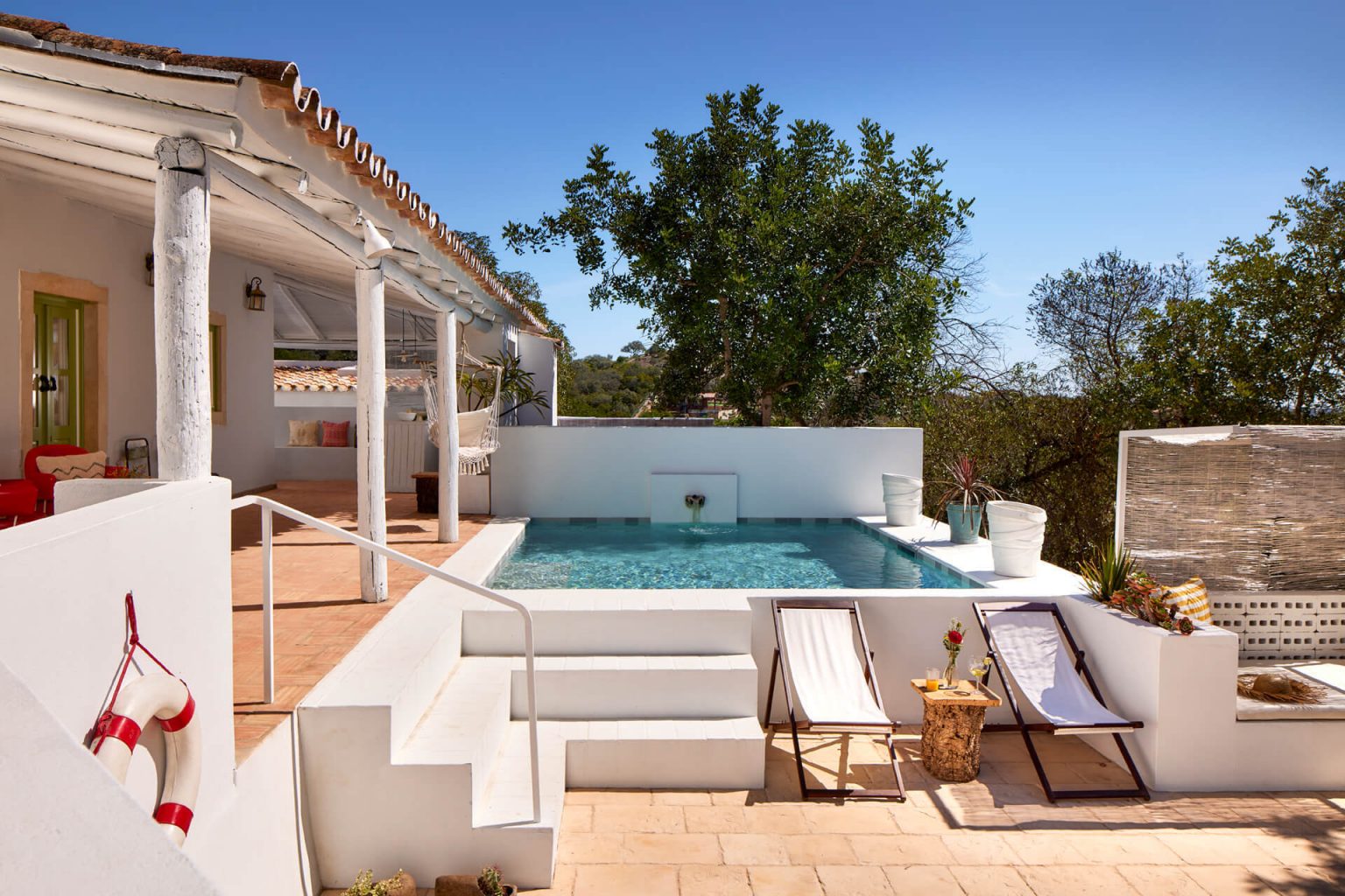 terrasse avec piscine