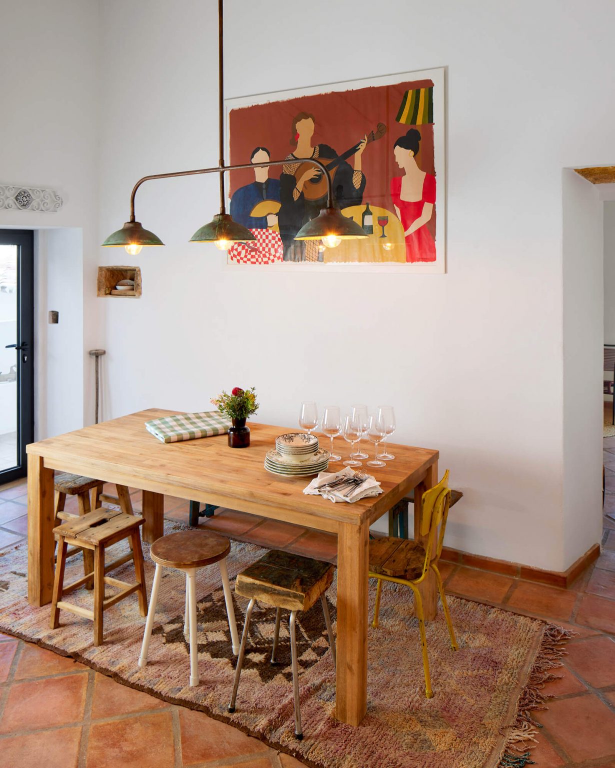 salle à manger décoration vintage maison de vacances au Portugal