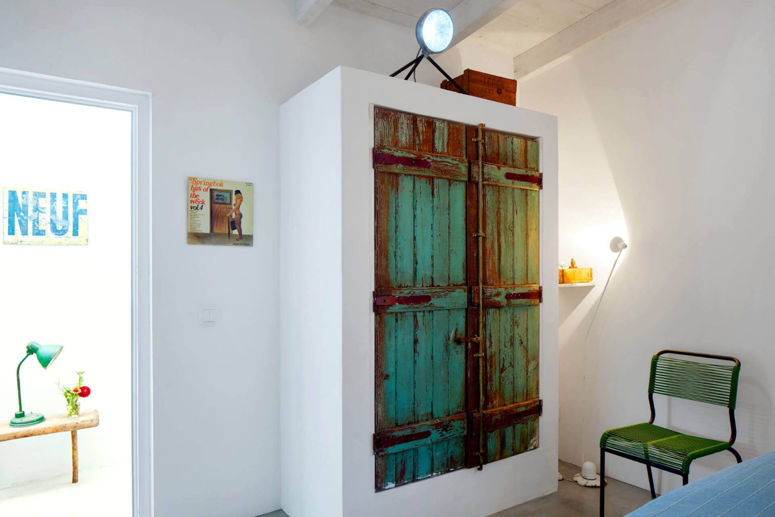 chambre décoration vintage maison de vacances au Portugal