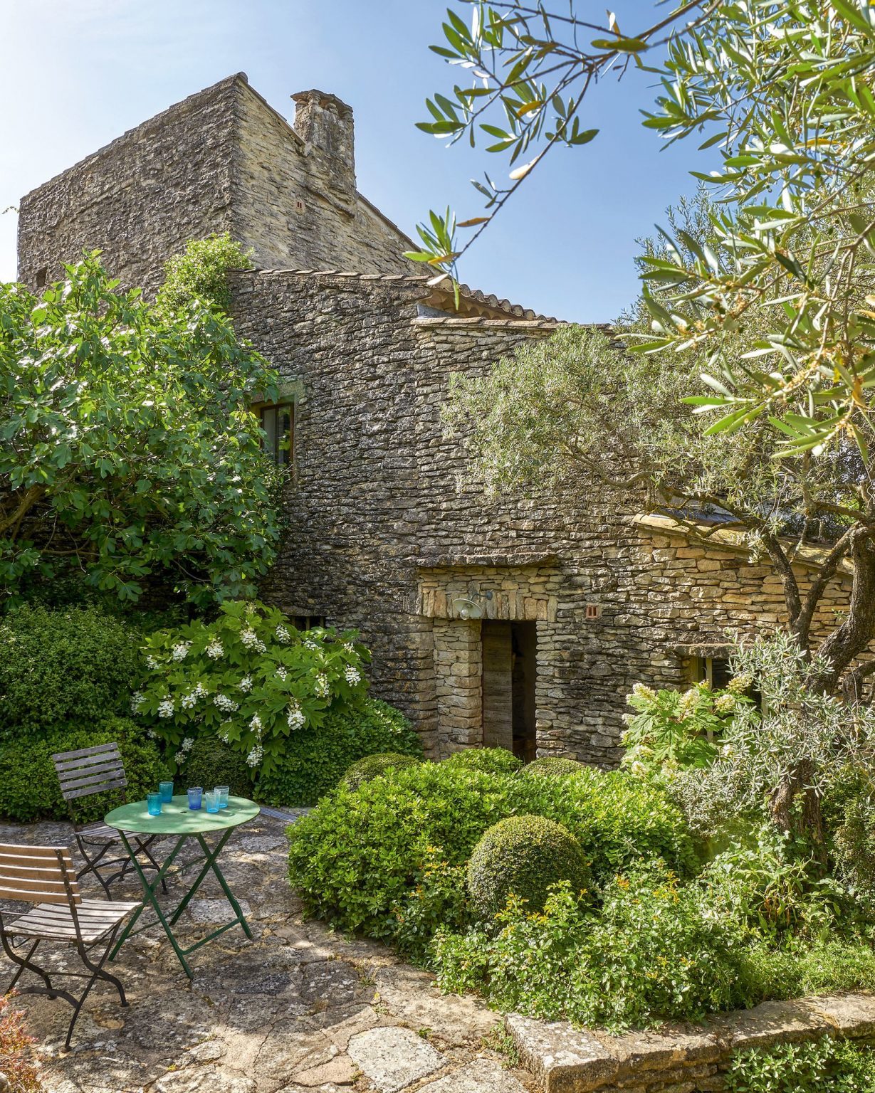 maison en pierres en Provence