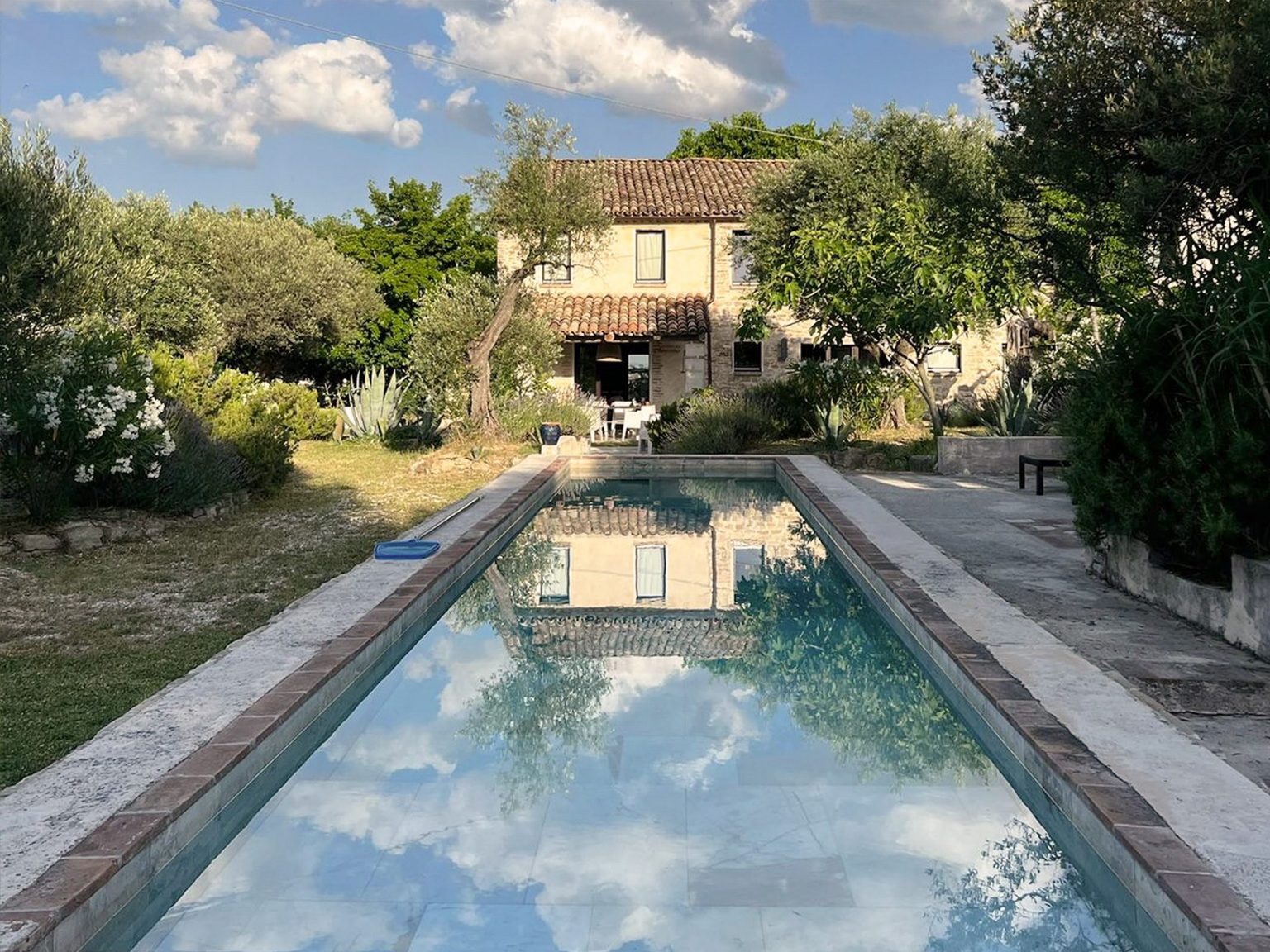 maison en pierres avec piscine Villa Mundi