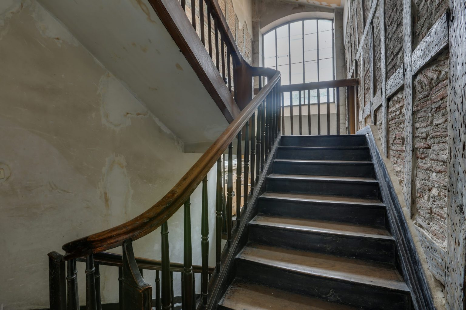 escalier bois loft Bayonne