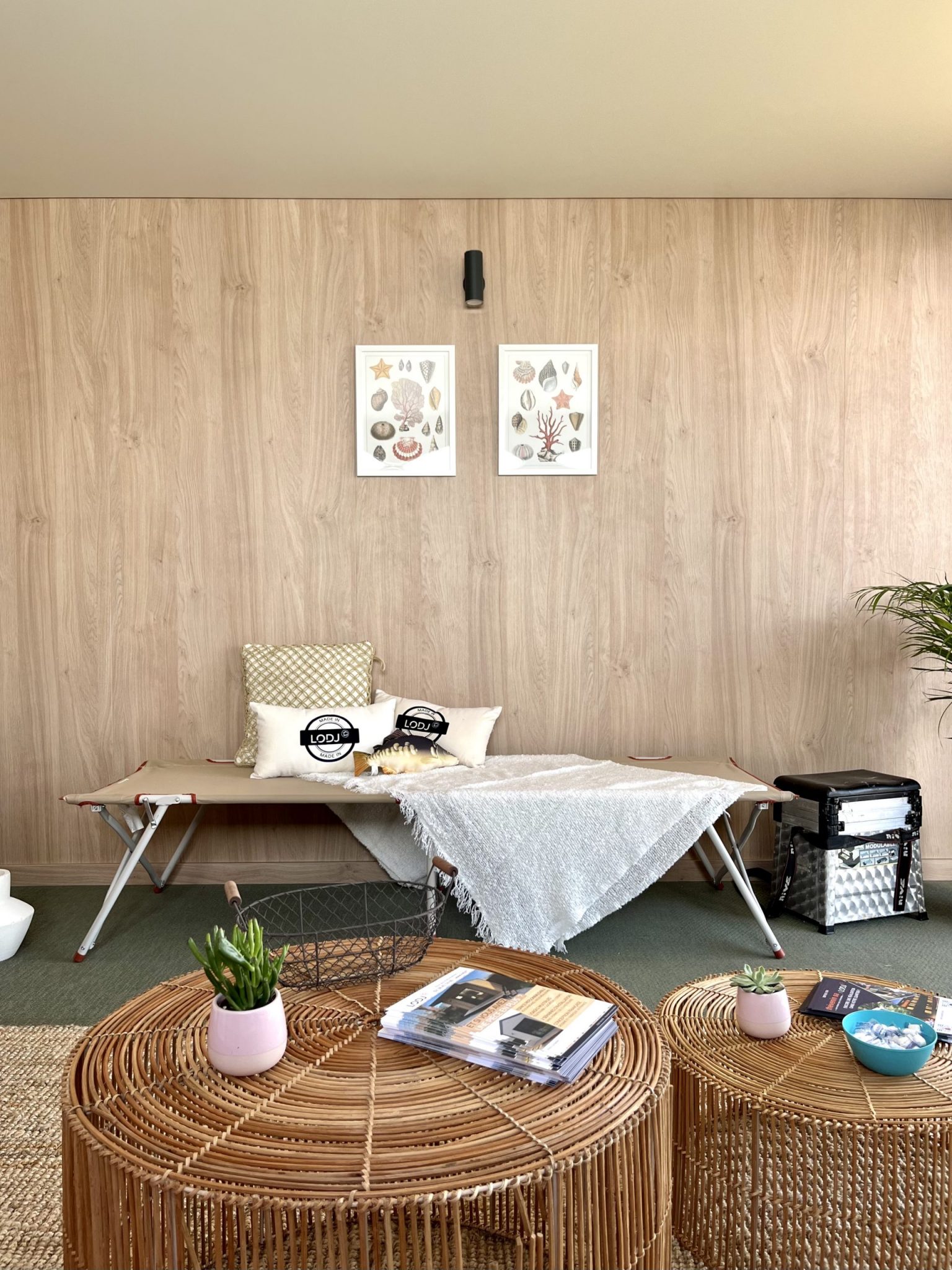 salon décoration moderne mini maison LODJ