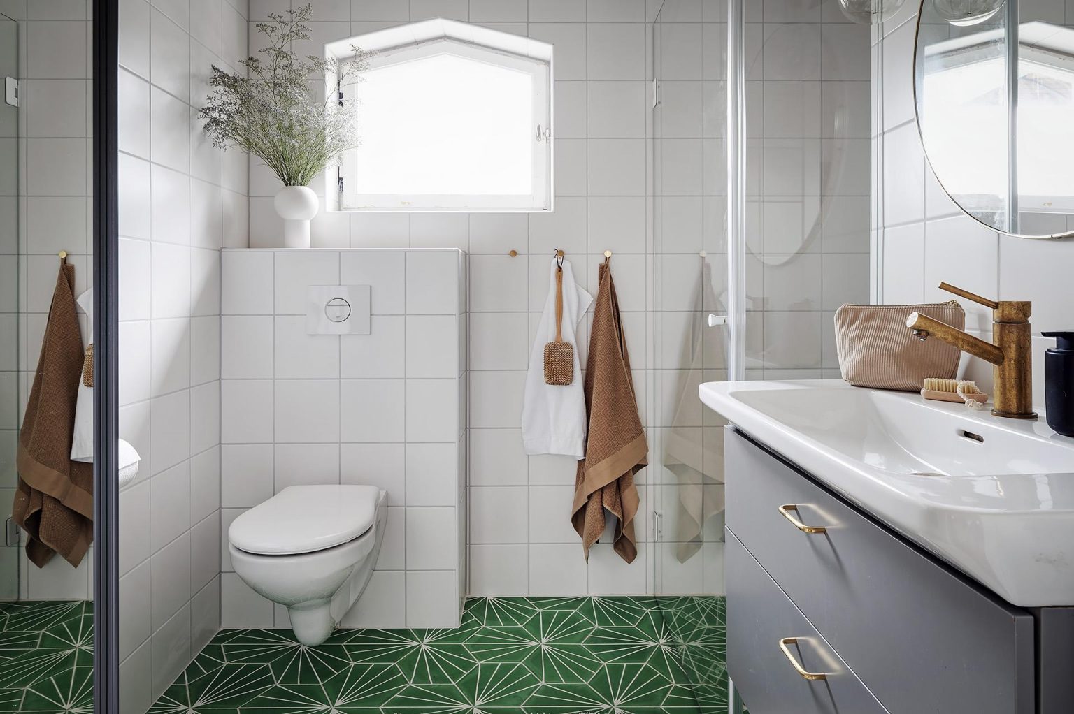 salle de bain carrelage dandelion vert décoration scandinave contemporaine