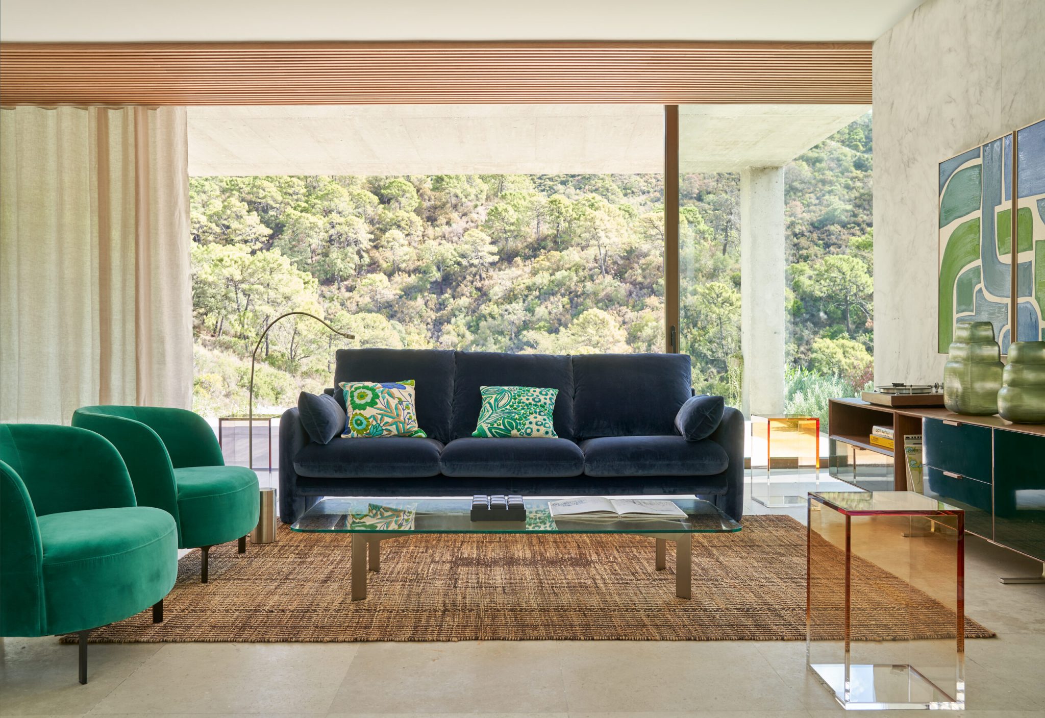 Le nouveau catalogue AM PM 2024 pour le printemps/été est en ligne