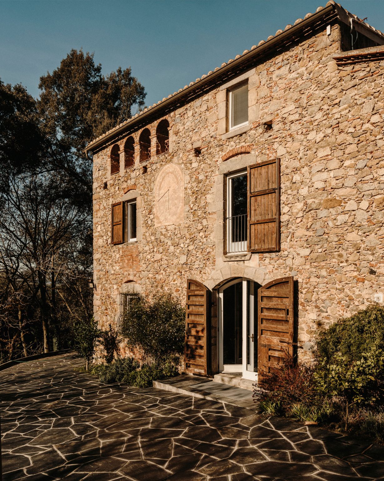 maison en pierres anciennes rénovée Paratgea Espagne