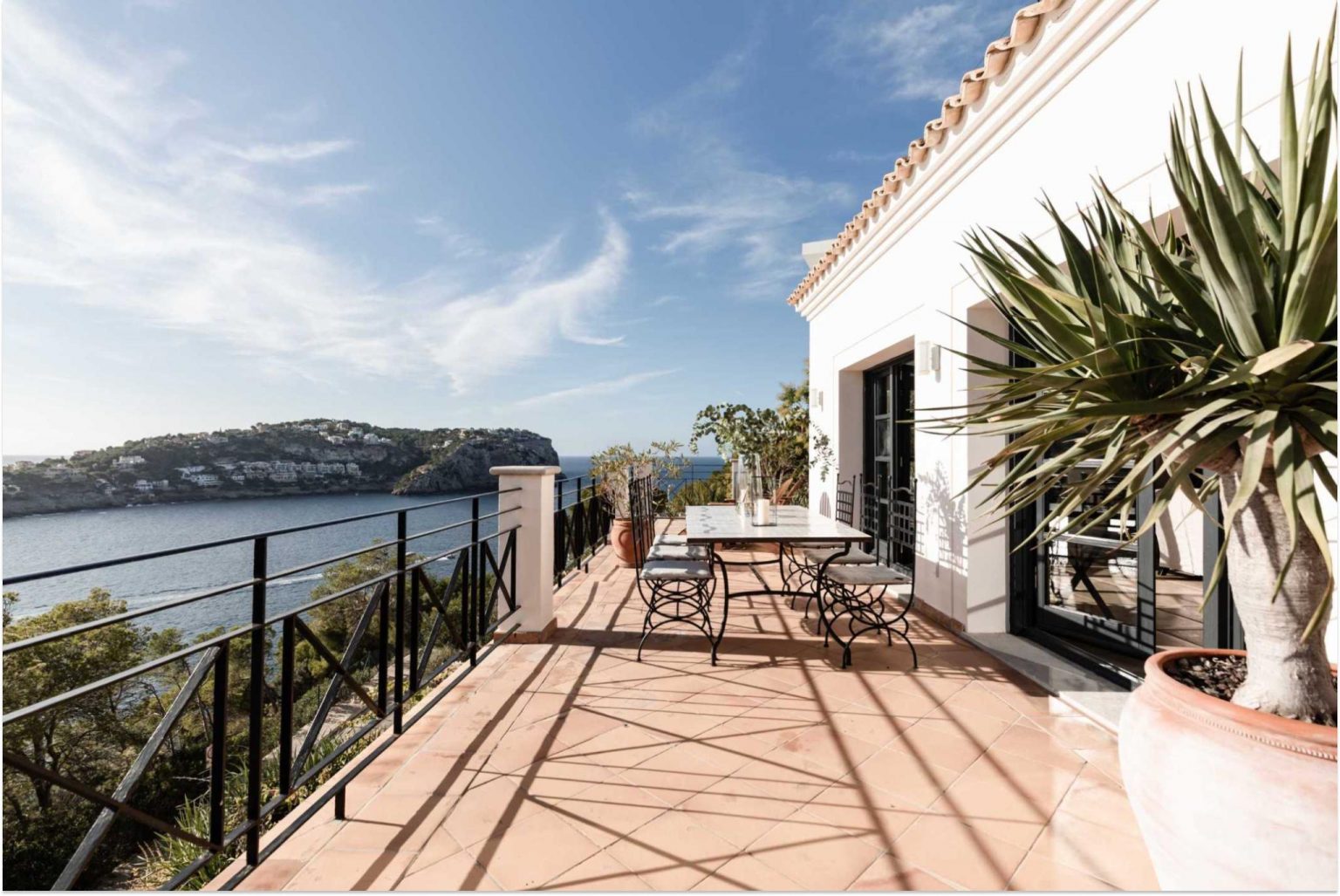 maison en hauteur avec terrasse vue mer Majorque